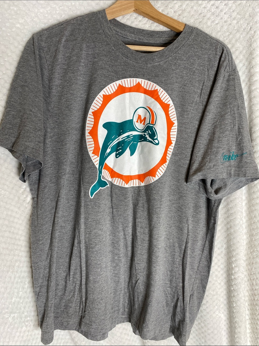 The Nike Tee Miami Dolphins Graphic Heather Gray T shirt